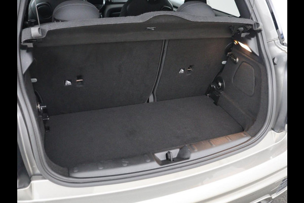 MINI Cooper 1.5 Cooper | Harman/Kardon | Carplay | Sportstoelen | Full LED | Navigatie | Climate control | Park Assist | Cruise control | Getint glas