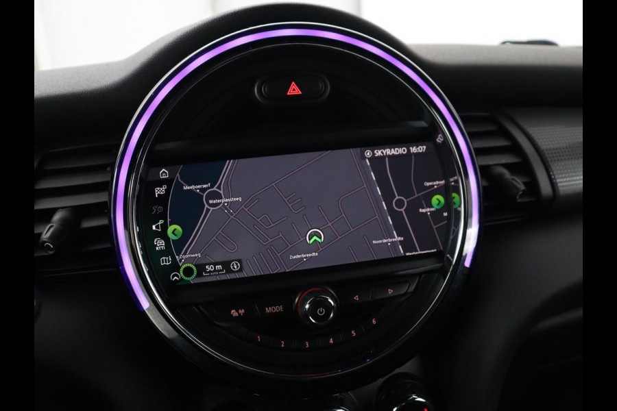 MINI Cooper 1.5 Cooper | Harman/Kardon | Carplay | Sportstoelen | Full LED | Navigatie | Climate control | Park Assist | Cruise control | Getint glas