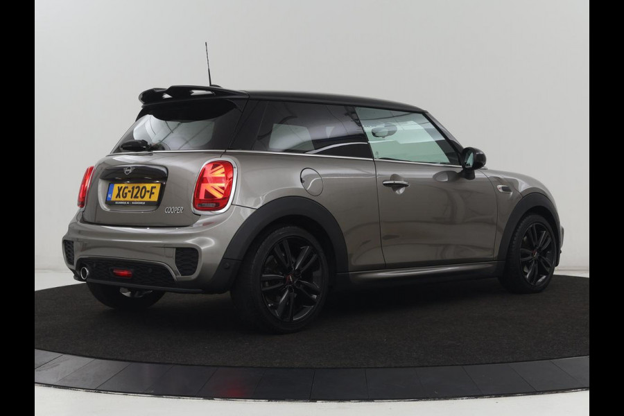 MINI Cooper 1.5 Cooper | Harman/Kardon | Carplay | Sportstoelen | Full LED | Navigatie | Climate control | Park Assist | Cruise control | Getint glas