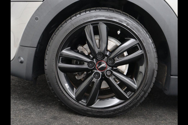 MINI Cooper 1.5 Cooper | Harman/Kardon | Carplay | Sportstoelen | Full LED | Navigatie | Climate control | Park Assist | Cruise control | Getint glas