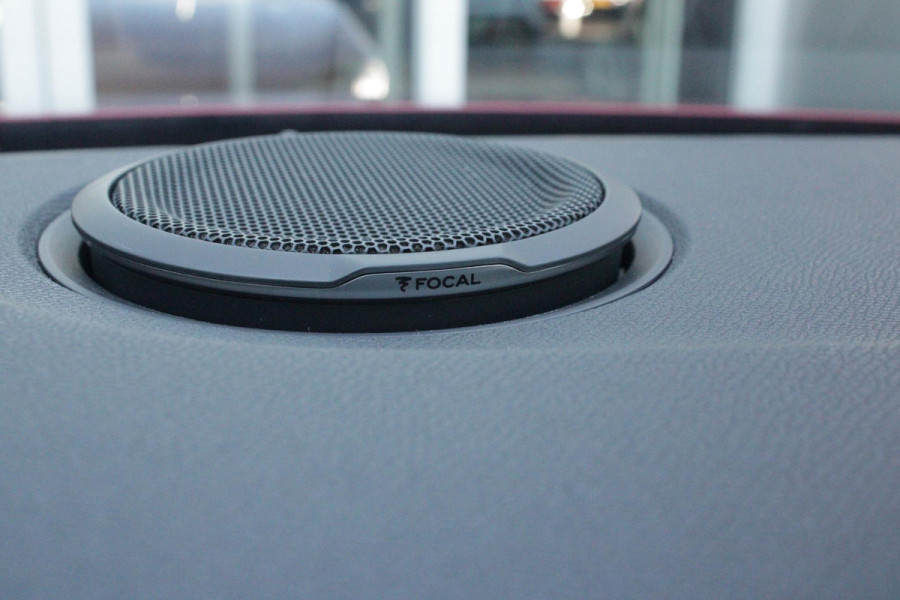 Peugeot 508 SW 1.6 HYbrid 225PK GT (Nieuw Model) | NAVIGATIE |PANORAMISCH SCHUIFDAK|KOPLAMPEN MATRIX LED | MISTRAL LEDEREN BEKLEDING | ELEKTRISCH VERSTELBARE VOORSTOELEN MET GEHEUGEN EN MASSAGE|DRAADLOOS APPLE CARPLAY/ANDROID AUTO | NIGHT VISION PACK | ADAPTIEF ONDERSTEL|7,4 KW LADEN| 19'' AUGUSTA LICHTMETALEN VELGEN | HIFI FOCAL| ADAPTIEVE CRUISECONTROL | WEGKLAPBARE TREKHAAK | ALARMSYSTEEM AF FABRIEK|DONKER GETINTE ACHTERRUITEN|