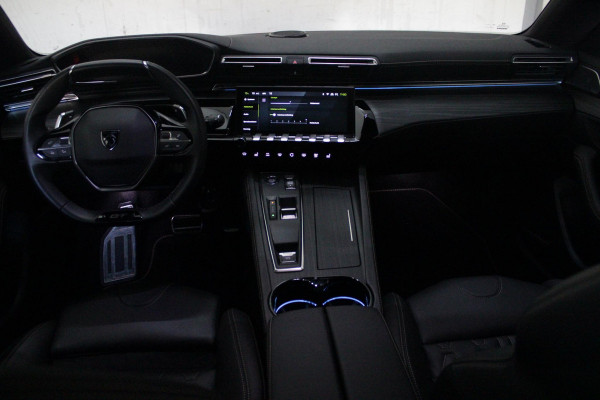 Peugeot 508 SW 1.6 HYbrid 225PK GT (Nieuw Model) | NAVIGATIE |PANORAMISCH SCHUIFDAK|KOPLAMPEN MATRIX LED | MISTRAL LEDEREN BEKLEDING | ELEKTRISCH VERSTELBARE VOORSTOELEN MET GEHEUGEN EN MASSAGE|DRAADLOOS APPLE CARPLAY/ANDROID AUTO | NIGHT VISION PACK | ADAPTIEF ONDERSTEL|7,4 KW LADEN| 19'' AUGUSTA LICHTMETALEN VELGEN | HIFI FOCAL| ADAPTIEVE CRUISECONTROL | WEGKLAPBARE TREKHAAK | ALARMSYSTEEM AF FABRIEK|DONKER GETINTE ACHTERRUITEN|