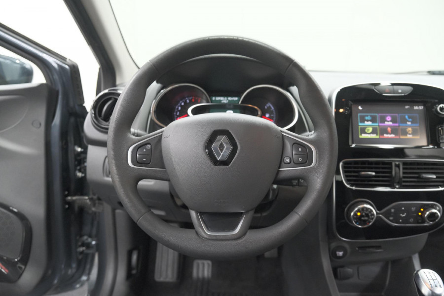 Renault Clio TCe 90 Zen | Navigatie | Parkeersensoren | Climate Control