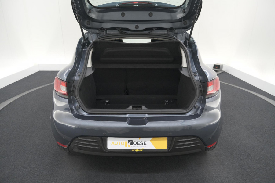 Renault Clio TCe 90 Zen | Navigatie | Parkeersensoren | Climate Control