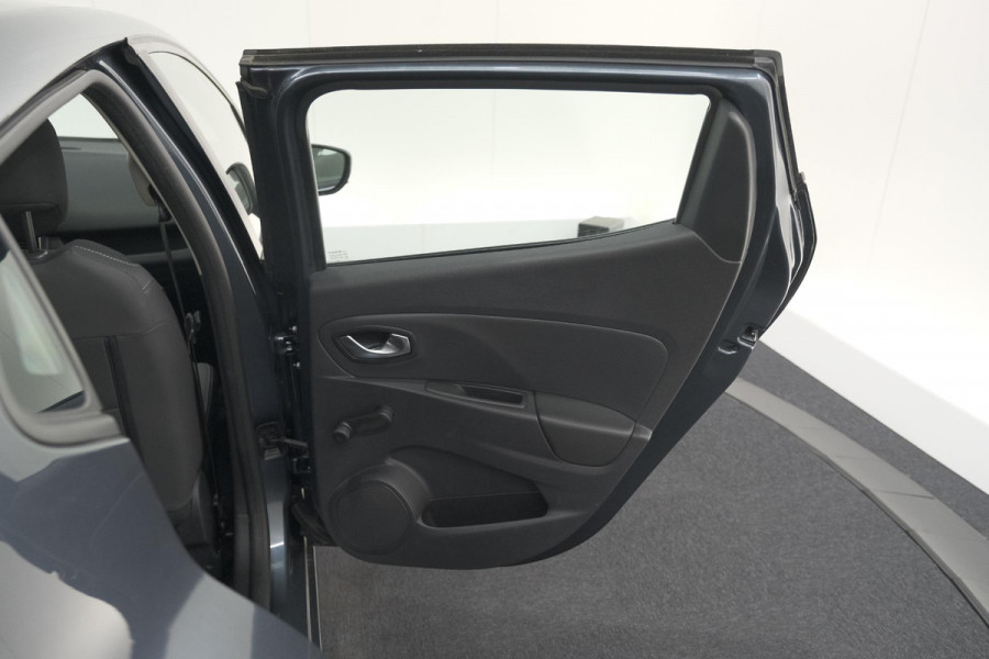 Renault Clio TCe 90 Zen | Navigatie | Parkeersensoren | Climate Control