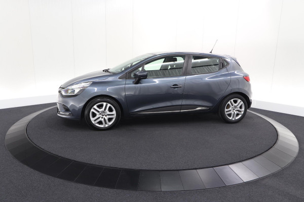 Renault Clio TCe 90 Zen | Navigatie | Parkeersensoren | Climate Control