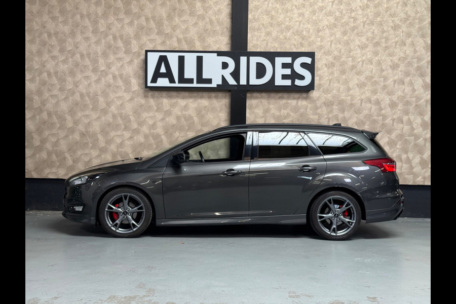 Ford FOCUS Wagon 1.0 ST-Line | Camera | Parkeersensoren | Led