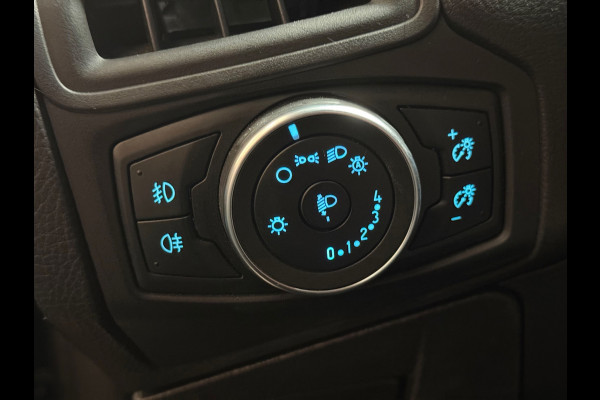 Ford FOCUS Wagon 1.0 ST-Line | Camera | Parkeersensoren | Led