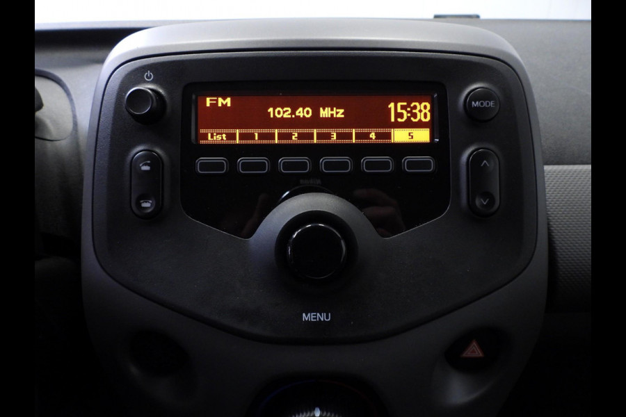 Peugeot 108 1.0 e-VTi Active Premium AIRCO/BLUETOOTH/PDC!