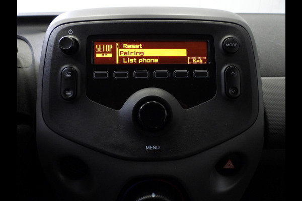 Peugeot 108 1.0 e-VTi Active Premium AIRCO/BLUETOOTH/PDC!