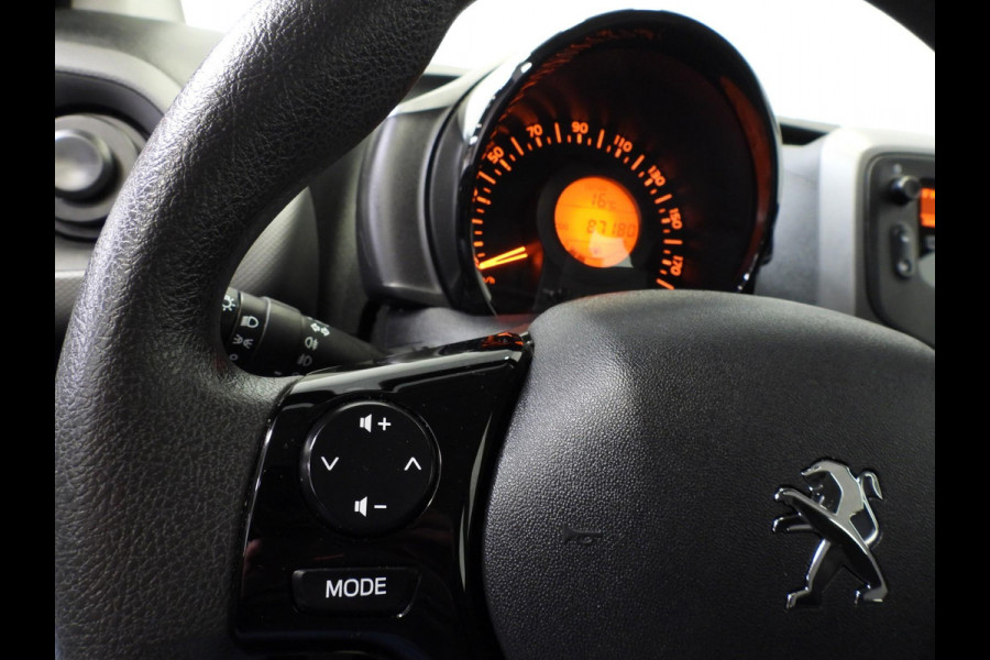 Peugeot 108 1.0 e-VTi Active Premium AIRCO/BLUETOOTH/PDC!