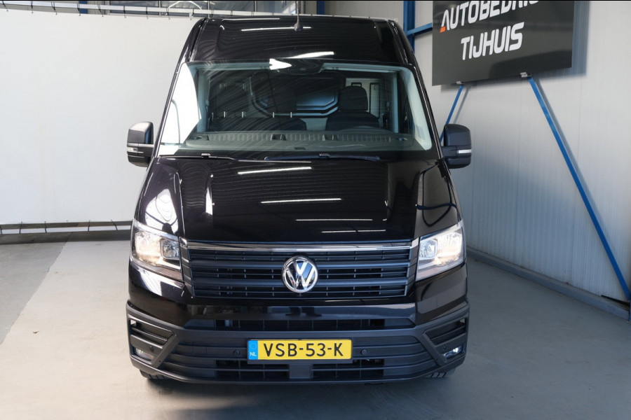Volkswagen Crafter 35 2.0 TDI L3H3 Highline Automaat - N.A.P. Airco, Cruise, PDC, Navi, Carplay, Camera, Trekhaak.