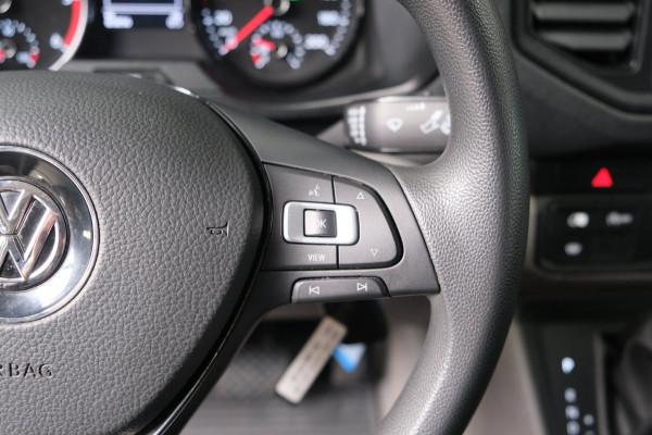 Volkswagen Crafter 35 2.0 TDI L3H3 Highline Automaat - N.A.P. Airco, Cruise, PDC, Navi, Carplay, Camera, Trekhaak.