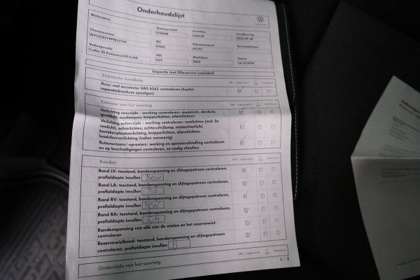 Volkswagen Crafter 35 2.0 TDI L3H3 Highline Automaat - N.A.P. Airco, Cruise, PDC, Navi, Carplay, Camera, Trekhaak.