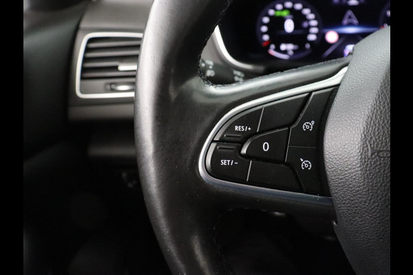 Renault Mégane 1.3 TCe Business Edition One | Leder | Stoelverwarming | Carplay | Keyless | Trekhaak | Navigatie | Full LED | Stuurverwarming | Camera | Digital Cockpit | Cruise control | Climate control