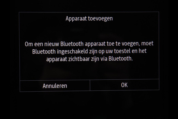 Renault Mégane 1.3 TCe Business Edition One | Leder | Stoelverwarming | Carplay | Keyless | Trekhaak | Navigatie | Full LED | Stuurverwarming | Camera | Digital Cockpit | Cruise control | Climate control