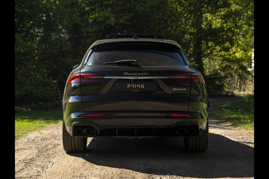 Maserati Grecale Modena 330pk | Luchtvering | Pano-dak | Carbon interieur | Sonus Faber