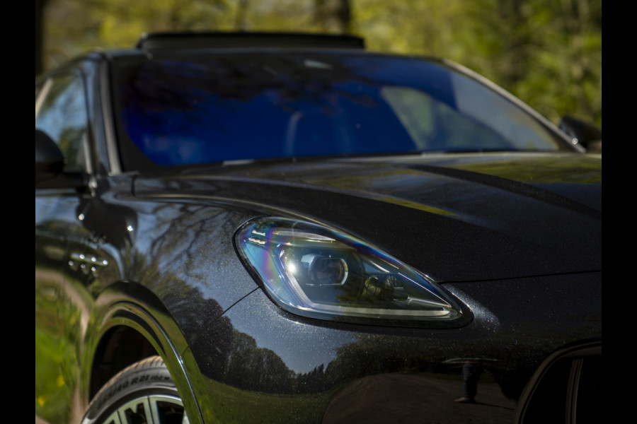 Maserati Grecale Modena 330pk | Luchtvering | Pano-dak | Carbon interieur | Sonus Faber