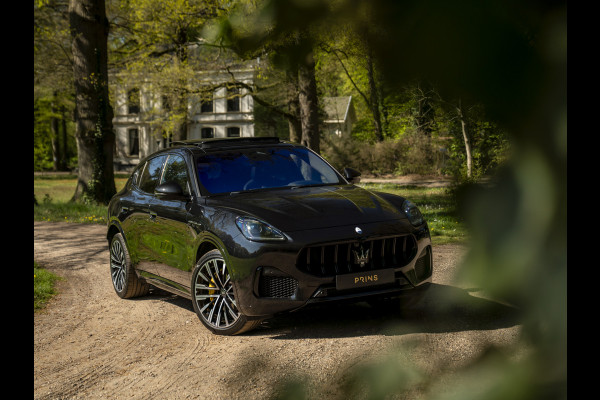 Maserati Grecale Modena 330pk | Luchtvering | Pano-dak | Carbon interieur | Sonus Faber