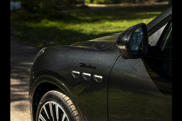 Maserati Grecale Modena 330pk | Luchtvering | Pano-dak | Carbon interieur | Sonus Faber