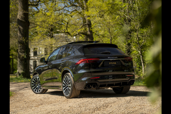 Maserati Grecale Modena 330pk | Luchtvering | Pano-dak | Carbon interieur | Sonus Faber
