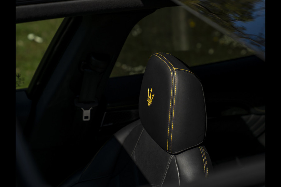 Maserati Grecale Modena 330pk | Luchtvering | Pano-dak | Carbon interieur | Sonus Faber