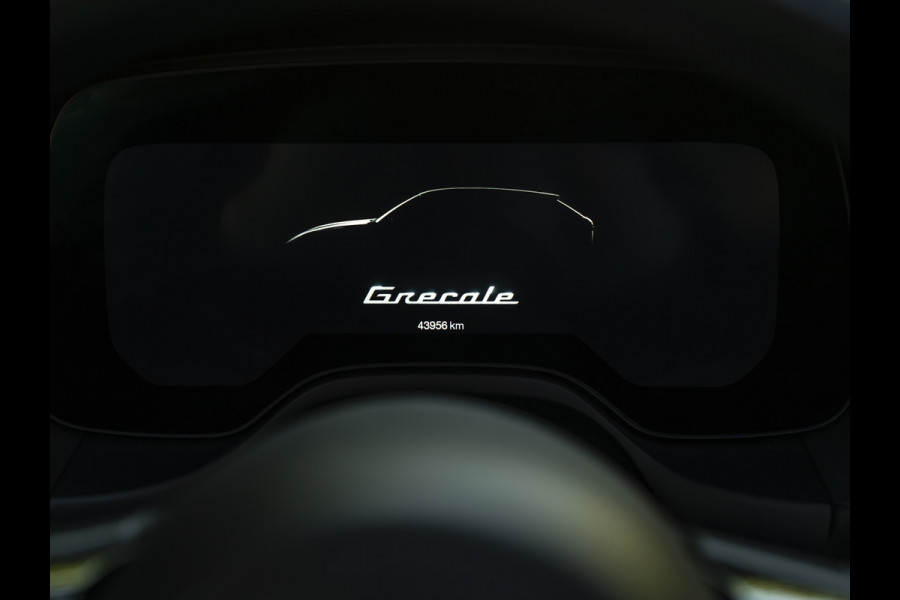 Maserati Grecale Modena 330pk | Luchtvering | Pano-dak | Carbon interieur | Sonus Faber