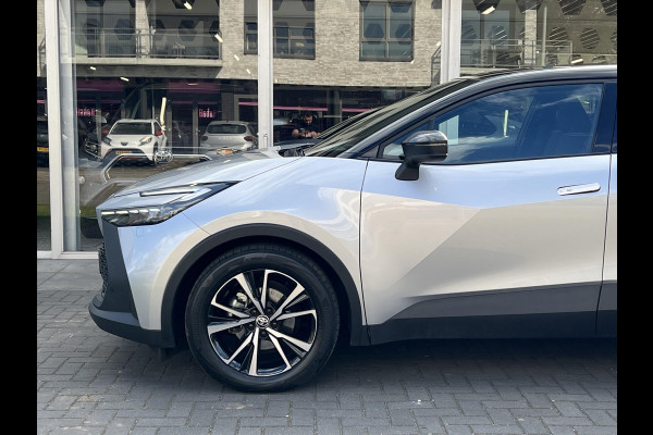 Toyota C-HR 1.8 Hybrid First Edition | Elektrische achterklep, Groot scherm, Parkeersensoren, Dodehoekherkenning, Stuurverwarming