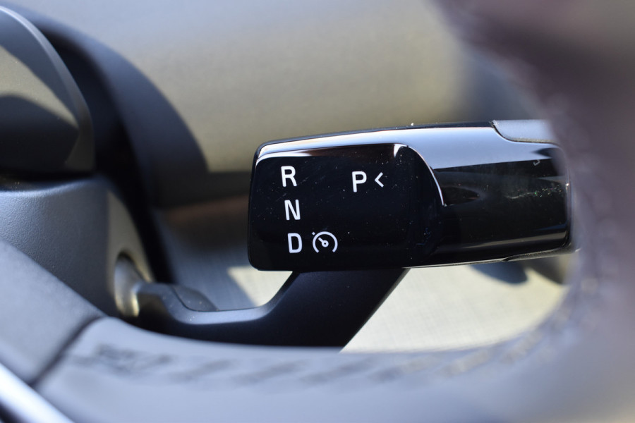 Volvo EX30 Extended Range Ultra 69 kWh | Trekhaak | Woolblend | Panodak | Elektr. Stoel | ACC