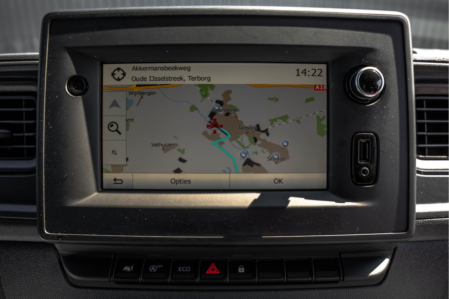 Renault Master 2.3dCi | Bakwagen met Laadklep | LED | Carplay | Camera | Cruise