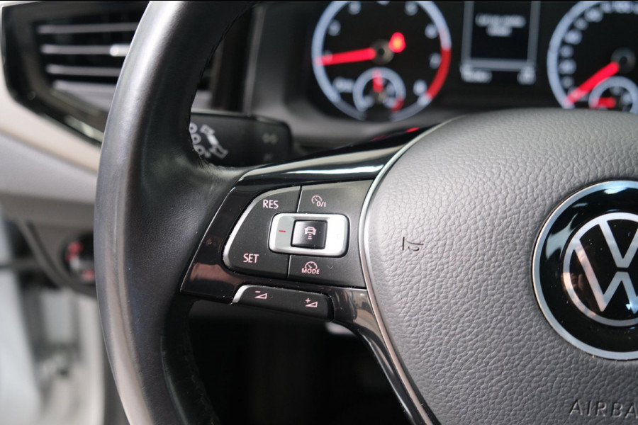 Volkswagen Polo 1.0 TSI Comfortline - N.A.P. Airco, Cruise, PDC, Carplay.