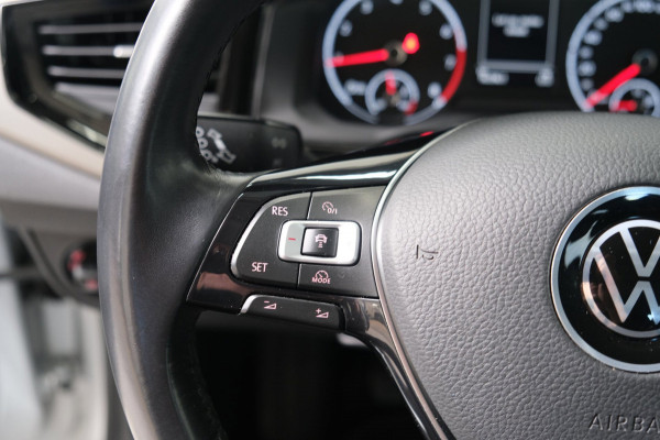 Volkswagen Polo 1.0 TSI Comfortline - N.A.P. Airco, Cruise, PDC, Carplay.