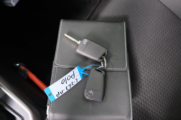 Volkswagen Polo 1.0 TSI Comfortline - N.A.P. Airco, Cruise, PDC, Carplay.