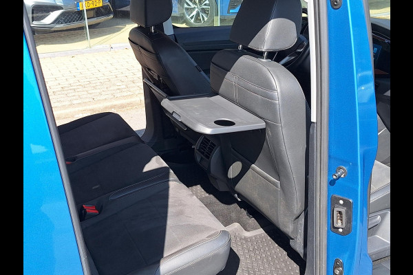 Volkswagen Caddy 1.5 TSI DSG Style 5p | LED | Leder Alcantara | Trekhaak 1500kg | Adaptive CC | Parking Pack |