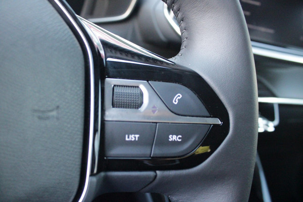 Peugeot 208 1.2 100PK ALLURE | PARKEERSENSOREN VOOR + ACHTER | DRAADLOZE APPLE CARPLAY/ANDROID AUTO | CRUISE CONTROL | DAB+ RADIO | CLIMATE CONTROL | LED KOPLAMPEN | LICHTMETALEN VELGEN 16" |