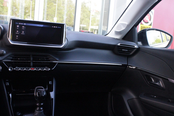 Peugeot 208 1.2 100PK ALLURE | PARKEERSENSOREN VOOR + ACHTER | DRAADLOZE APPLE CARPLAY/ANDROID AUTO | CRUISE CONTROL | DAB+ RADIO | CLIMATE CONTROL | LED KOPLAMPEN | LICHTMETALEN VELGEN 16" |