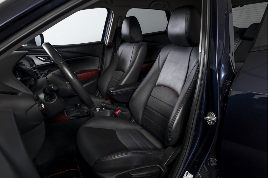 Mazda CX-3 2.0 SkyActiv-G 120 GT-M | Adapt. Cruise | Stoel-+Stuurverw. | PDC | Camera | NAV + App. Connect | ECC | Trekhaak | DAB | LM 18" |