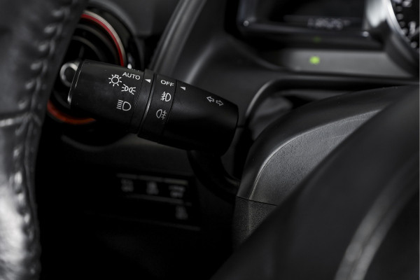 Mazda CX-3 2.0 SkyActiv-G 120 GT-M | Adapt. Cruise | Stoel-+Stuurverw. | PDC | Camera | NAV + App. Connect | ECC | Trekhaak | DAB | LM 18" |