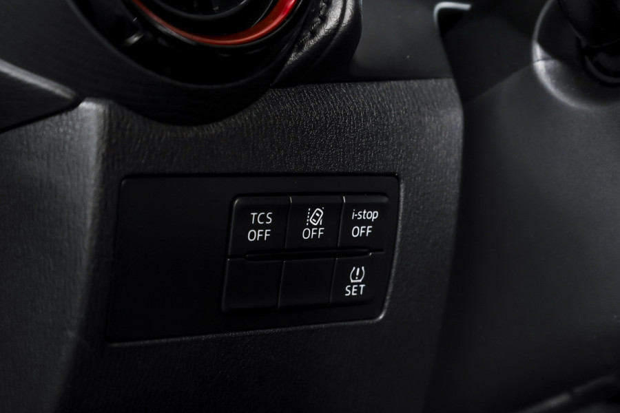 Mazda CX-3 2.0 SkyActiv-G 120 GT-M | Adapt. Cruise | Stoel-+Stuurverw. | PDC | Camera | NAV + App. Connect | ECC | Trekhaak | DAB | LM 18" |