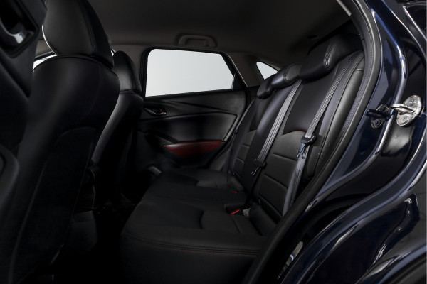 Mazda CX-3 2.0 SkyActiv-G 120 GT-M | Adapt. Cruise | Stoel-+Stuurverw. | PDC | Camera | NAV + App. Connect | ECC | Trekhaak | DAB | LM 18" |