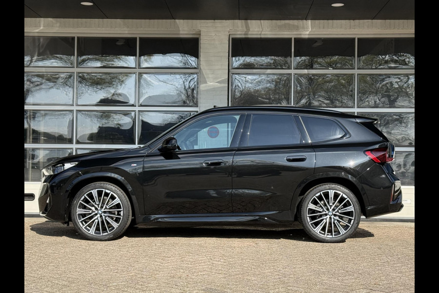 BMW X1 sDrive20i M SPORT | PANORAMA | DRIVING ASS PROF. | HEAD UP |