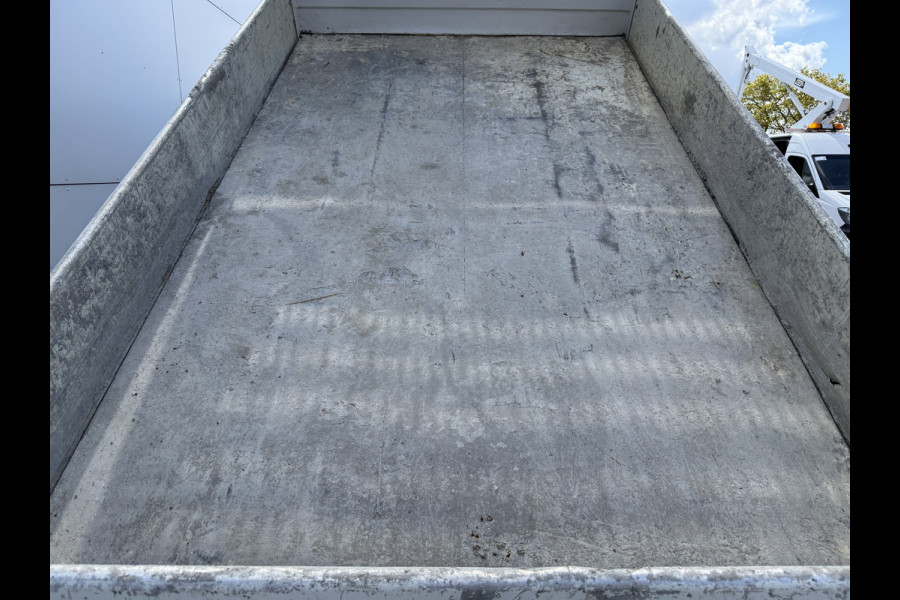 Iveco Daily 35C14 2.3 Kipper Dubbellucht 3,5t Trekhaak Airco Cruise Control Luchtgeveerde Stoel