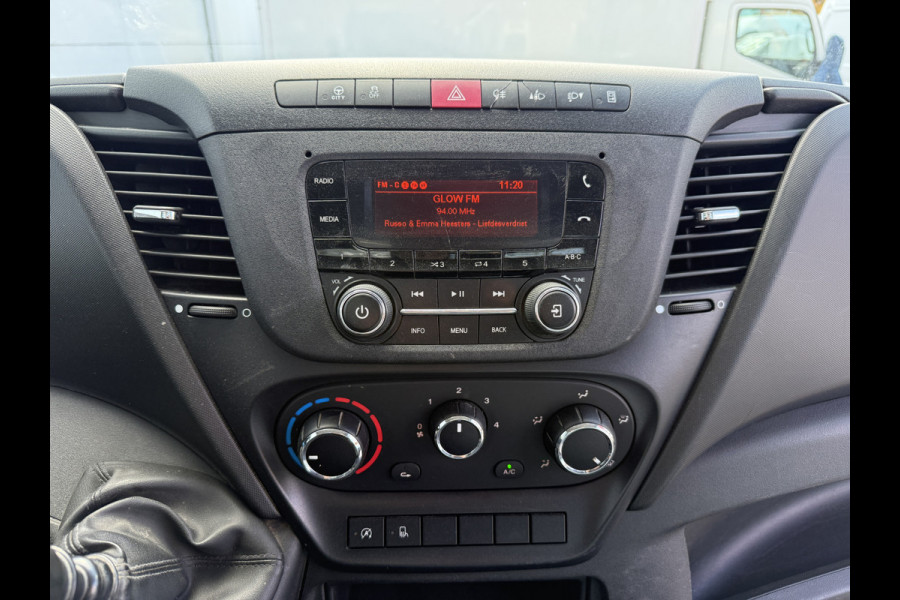 Iveco Daily 35C14 2.3 Kipper Dubbellucht 3,5t Trekhaak Airco Cruise Control Luchtgeveerde Stoel