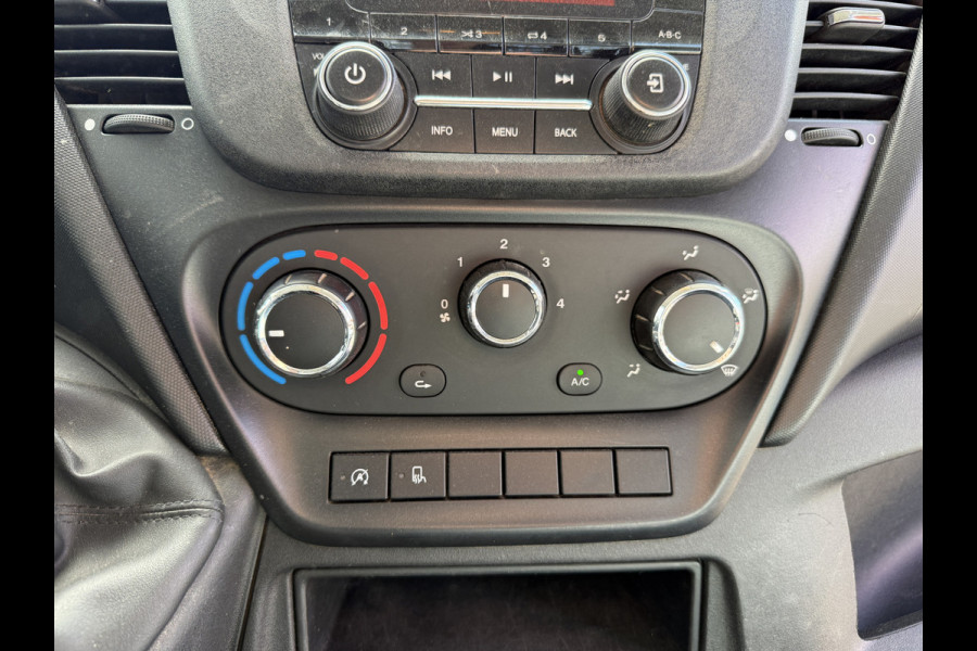 Iveco Daily 35C14 2.3 Kipper Dubbellucht 3,5t Trekhaak Airco Cruise Control Luchtgeveerde Stoel