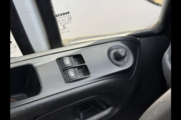 Iveco Daily 35C14 2.3 Kipper Dubbellucht 3,5t Trekhaak Airco Cruise Control Luchtgeveerde Stoel