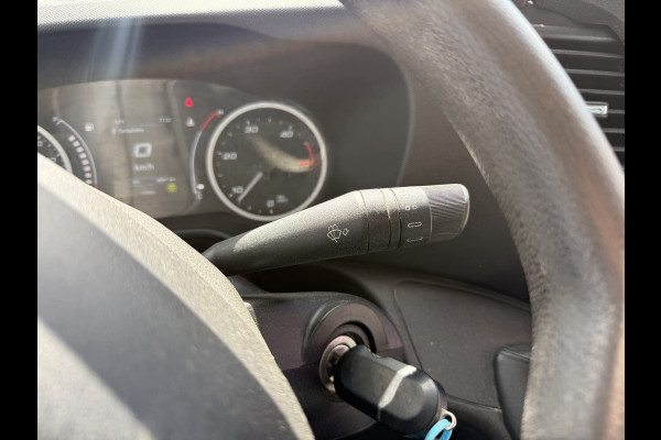 Iveco Daily 35C14 2.3 Kipper Dubbellucht 3,5t Trekhaak Airco Cruise Control Luchtgeveerde Stoel