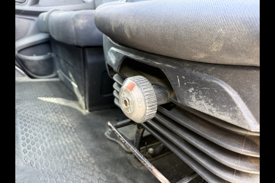 Iveco Daily 35C14 2.3 Kipper Dubbellucht 3,5t Trekhaak Airco Cruise Control Luchtgeveerde Stoel