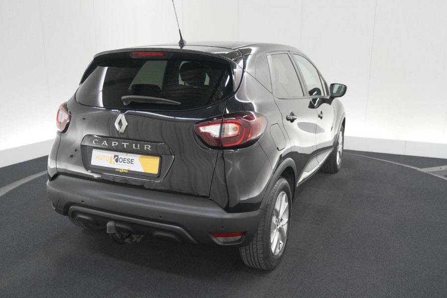 Renault Captur TCe 90 Limited | Trekhaak | Navigatie | Parkeersensoren