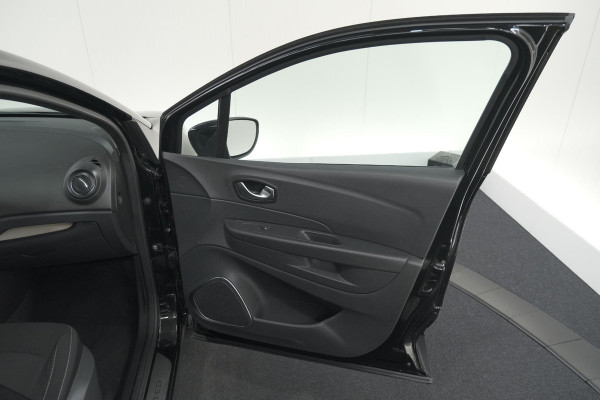 Renault Captur TCe 90 Limited | Trekhaak | Navigatie | Parkeersensoren