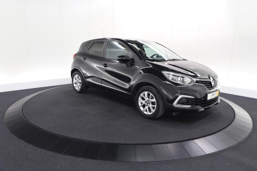 Renault Captur TCe 90 Limited | Trekhaak | Navigatie | Parkeersensoren